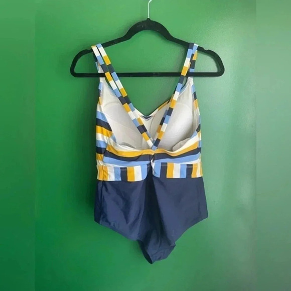 Kona Sol One Piece Bathing Suit‎ Plus Size 16 XL EUC! - Picture 3 of 4